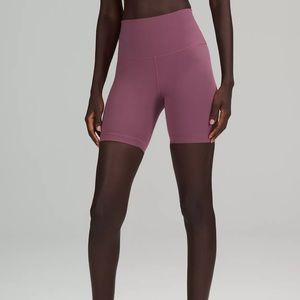 Wunder Train High-Rise Short 6"